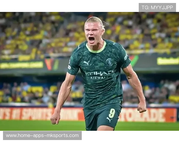 哈兰德回做助攻形成连锁进球 哈兰德回做助攻形成连锁进球