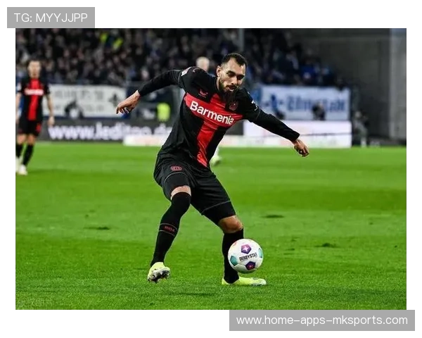 德甲勒沃库森精准渗透配合,球队节奏高度一致