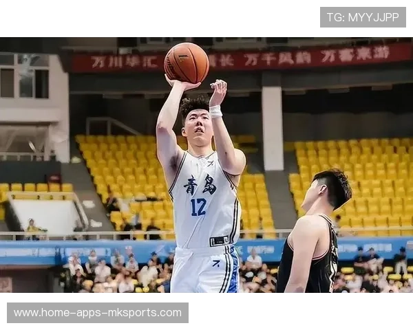 杨瀚森身高优势连连兑现,青岛持续压制禁区